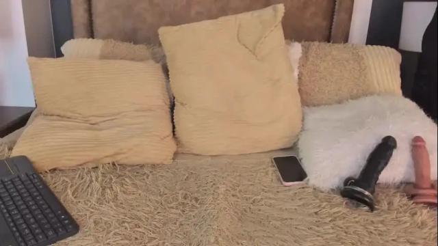 Image 11 of lilaeusse Stream on Chaturbate on 11 days ago
