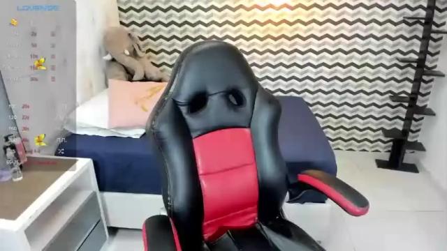 Image 2 of lilafave Stream on Chaturbate on 13 months ago