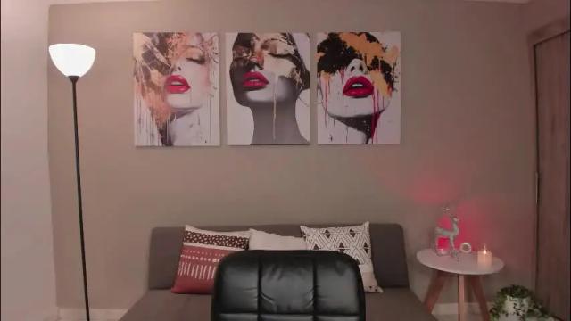 Image 10 of lilawest Stream on Chaturbate on 2 months ago