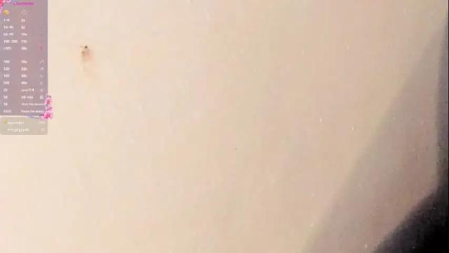 Image 10 of lilbaddiebaexx Stream on Chaturbate on 1 month ago