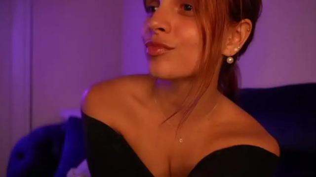 Image 4 of lilbeccaxo Stream on Chaturbate on 12 months ago