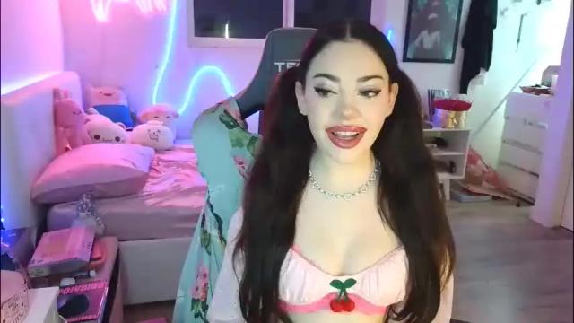 Image 11 of lilbina Stream on Chaturbate on 20 days ago