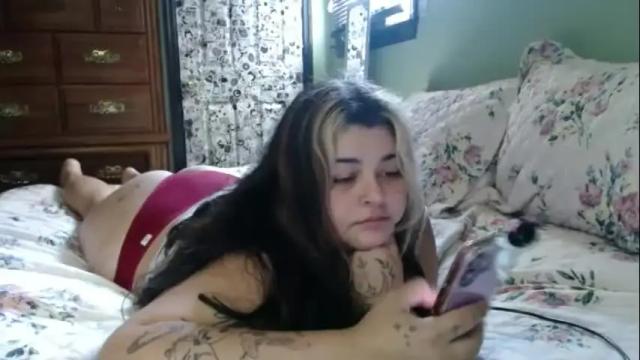 Image 2 of lilcandybits Stream on Chaturbate on 3 months ago