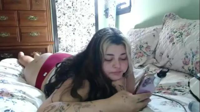 Image 7 of lilcandybits Stream on Chaturbate on 3 months ago