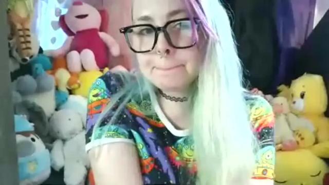 Image 4 of lilemmy1999 Stream on Chaturbate on 6 days ago