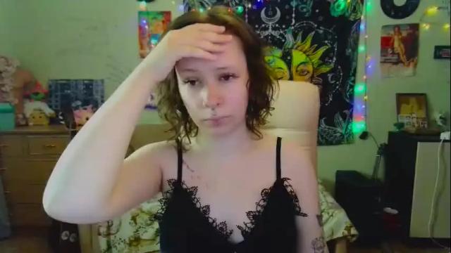Image 2 of lileyfoxxx Stream on Chaturbate on 1 month ago