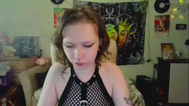 Image 3 of lileyfoxxx Stream on Chaturbate on 23 days ago