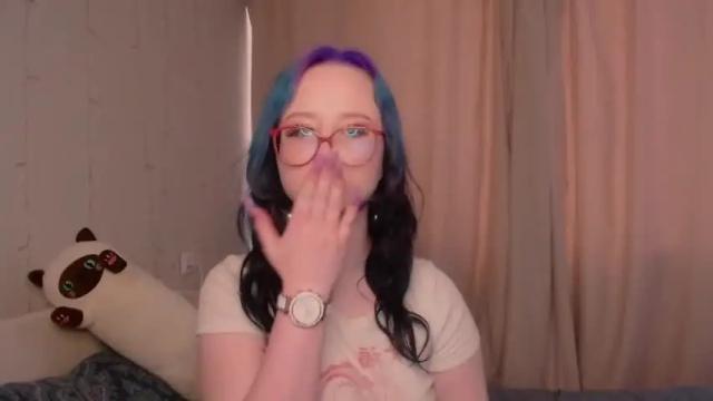 Image 4 of lilhornyprincess Stream on Chaturbate on 12 months ago