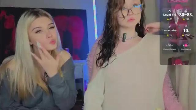 Image 4 of lilhornyprincess Stream on Chaturbate on 28 days ago