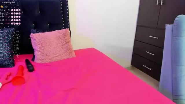 Image 8 of lili666_ Stream on Chaturbate on 19 months ago