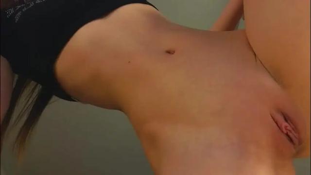 Image 3 of lili__roze_ Stream on Chaturbate on 1 month ago