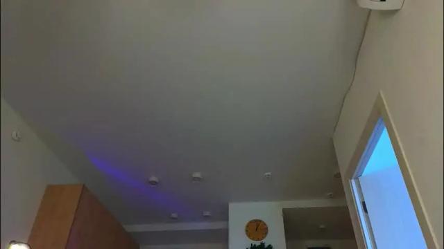 Image 8 of lili__roze_ Stream on Chaturbate on 1 month ago