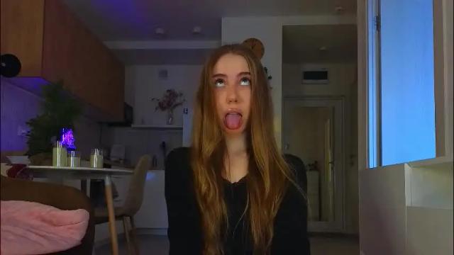 Image 2 of lili__roze_ Stream on Chaturbate on 14 days ago