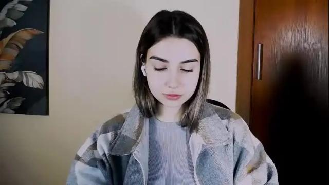 Image 2 of lili_magic Stream on Chaturbate on 1 month ago