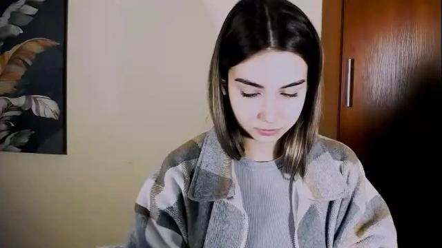 Image 3 of lili_magic Stream on Chaturbate on 1 month ago