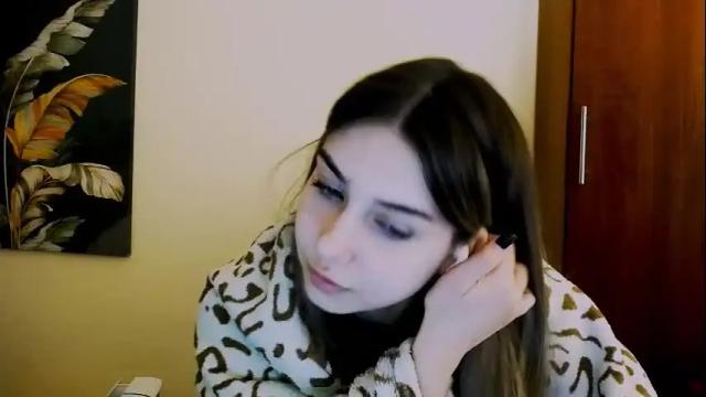 Image 3 of lili_magic Stream on Chaturbate on 1 month ago