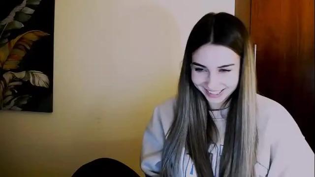Image 10 of lili_magic Stream on Chaturbate on 1 month ago