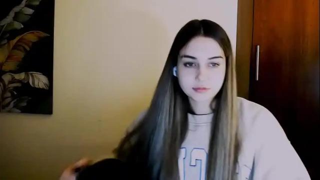 Image 3 of lili_magic Stream on Chaturbate on 1 month ago