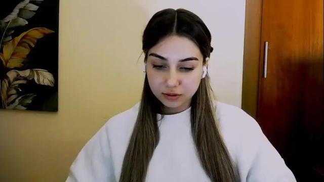 Image 10 of lili_magic Stream on Chaturbate on 1 month ago