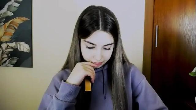 Image 4 of lili_magic Stream on Chaturbate on 29 days ago