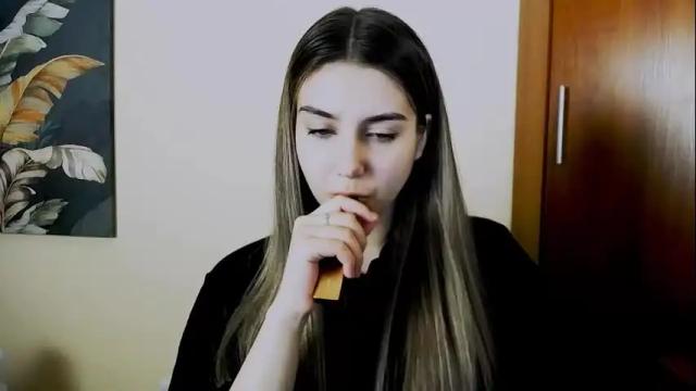 Image 12 of lili_magic Stream on Chaturbate on 26 days ago
