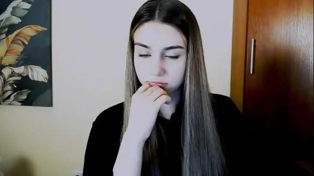 Image 2 of lili_magic Stream on Chaturbate on 26 days ago