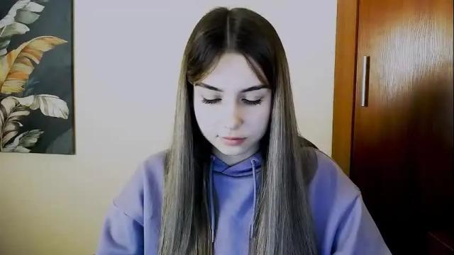Image 12 of lili_magic Stream on Chaturbate on 21 days ago
