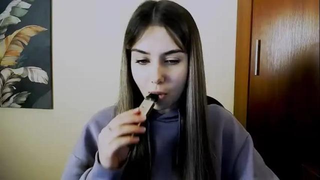Image 4 of lili_magic Stream on Chaturbate on 21 days ago