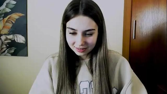 Image 2 of lili_magic Stream on Chaturbate on 19 days ago