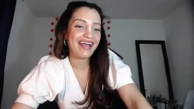 Image 7 of lili_piiink Stream on Chaturbate on 18 months ago