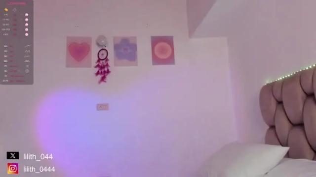 Image 4 of lili_torres Stream on Chaturbate on 19 months ago
