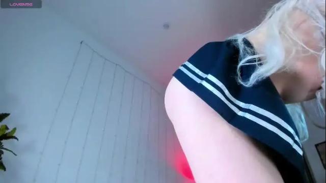 Image 2 of lilian_kroft Stream on Chaturbate on 1 month ago