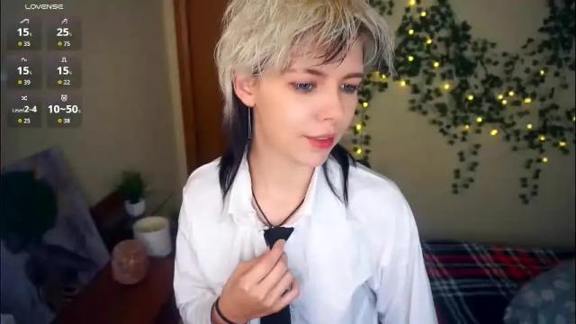 Image 11 of liliandaniels Stream on Chaturbate on 19 days ago