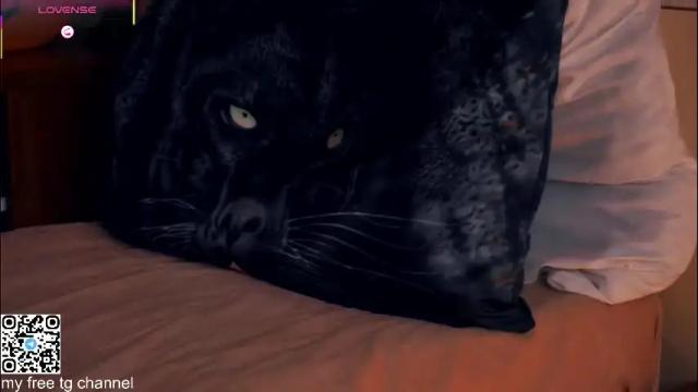 Image 8 of liliandaniels Stream on Chaturbate on 11 days ago