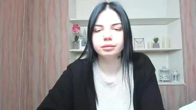 Image 11 of liliaparker Stream on Chaturbate on 14 months ago