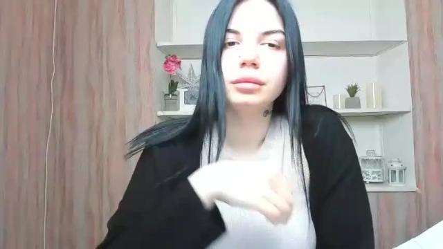Image 12 of liliaparker Stream on Chaturbate on 14 months ago