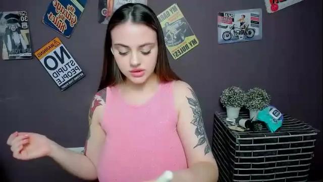 Thumbnail 1, liliaterenzi_'s Stream at Chaturbate, 1 month ago