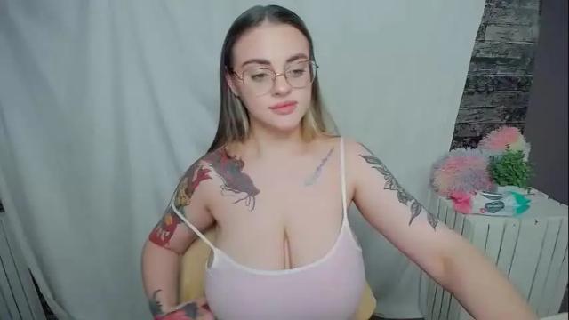 Image 11 of liliaterenzi_ Stream on Chaturbate on 1 month ago