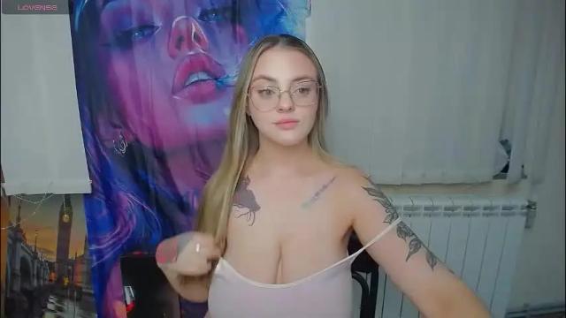 Image 11 of liliaterenzi_ Stream on Chaturbate on 1 month ago