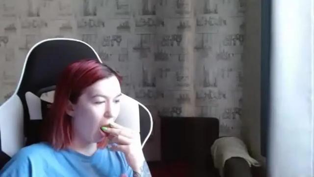 Image 2 of liliawoolf Stream on Chaturbate on 5 days ago