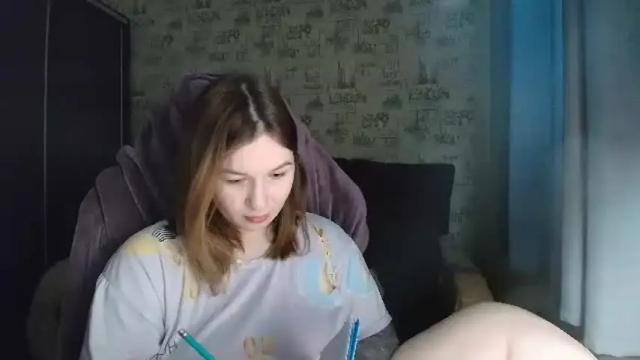 Image 2 of liliawoolf Stream on Chaturbate on 1 month ago