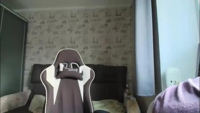 Image 4 of liliawoolf Stream on Chaturbate on 20 days ago