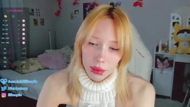 Thumbnail 1, lilicapie's Stream at Chaturbate, 18 months ago
