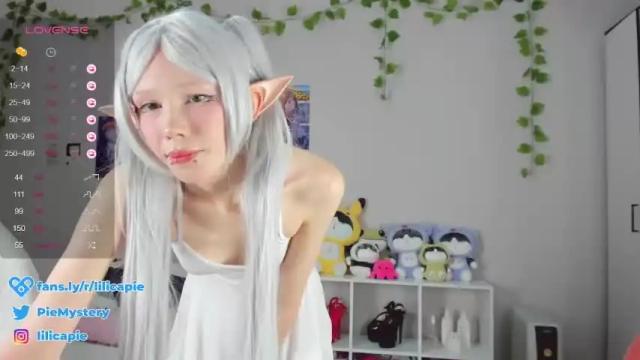 Image 11 of lilicapie Stream on Chaturbate on 16 months ago