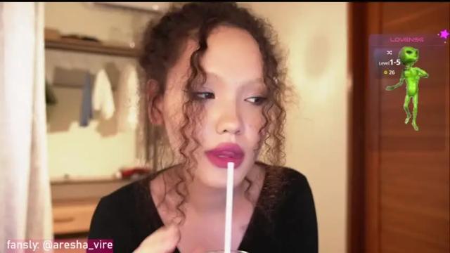 Thumbnail 1, lilicapie's Stream at Chaturbate, 22 days ago