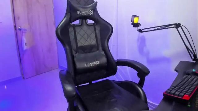 Thumbnail 2, lilicarter_1's Stream at Chaturbate, 2 months ago