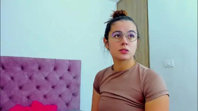 Image 8 of lilicarter_1 Stream on Chaturbate on 4 months ago