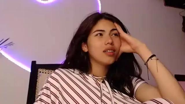 Image 11 of lilicum301 Stream on Chaturbate on 16 months ago