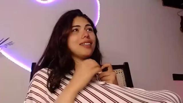 Image 12 of lilicum301 Stream on Chaturbate on 16 months ago