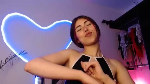 Image 2 of lilicum301 Stream on Chaturbate on 15 months ago